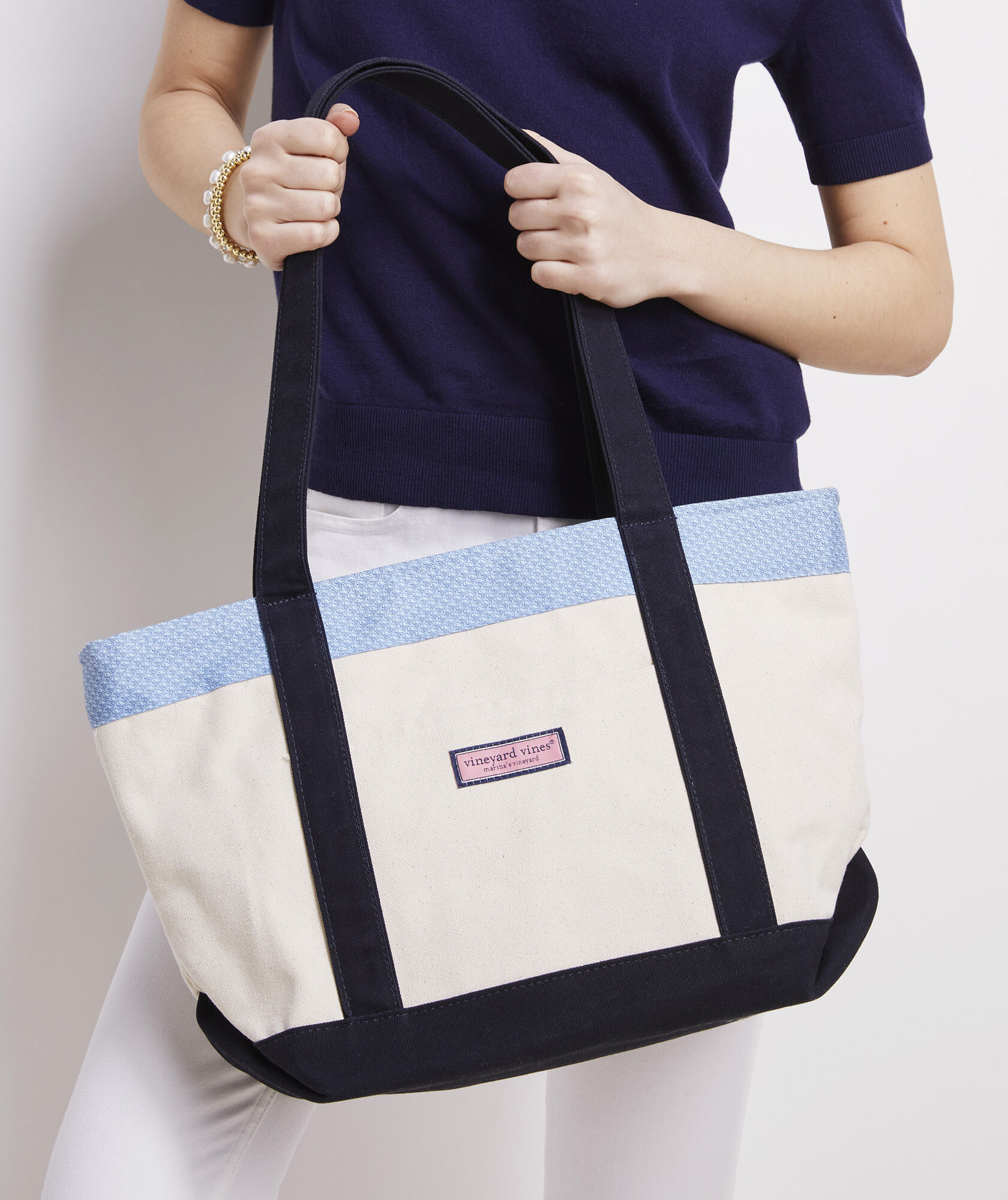 Vineyard Vines by Target Beach Bag - Women's handbags