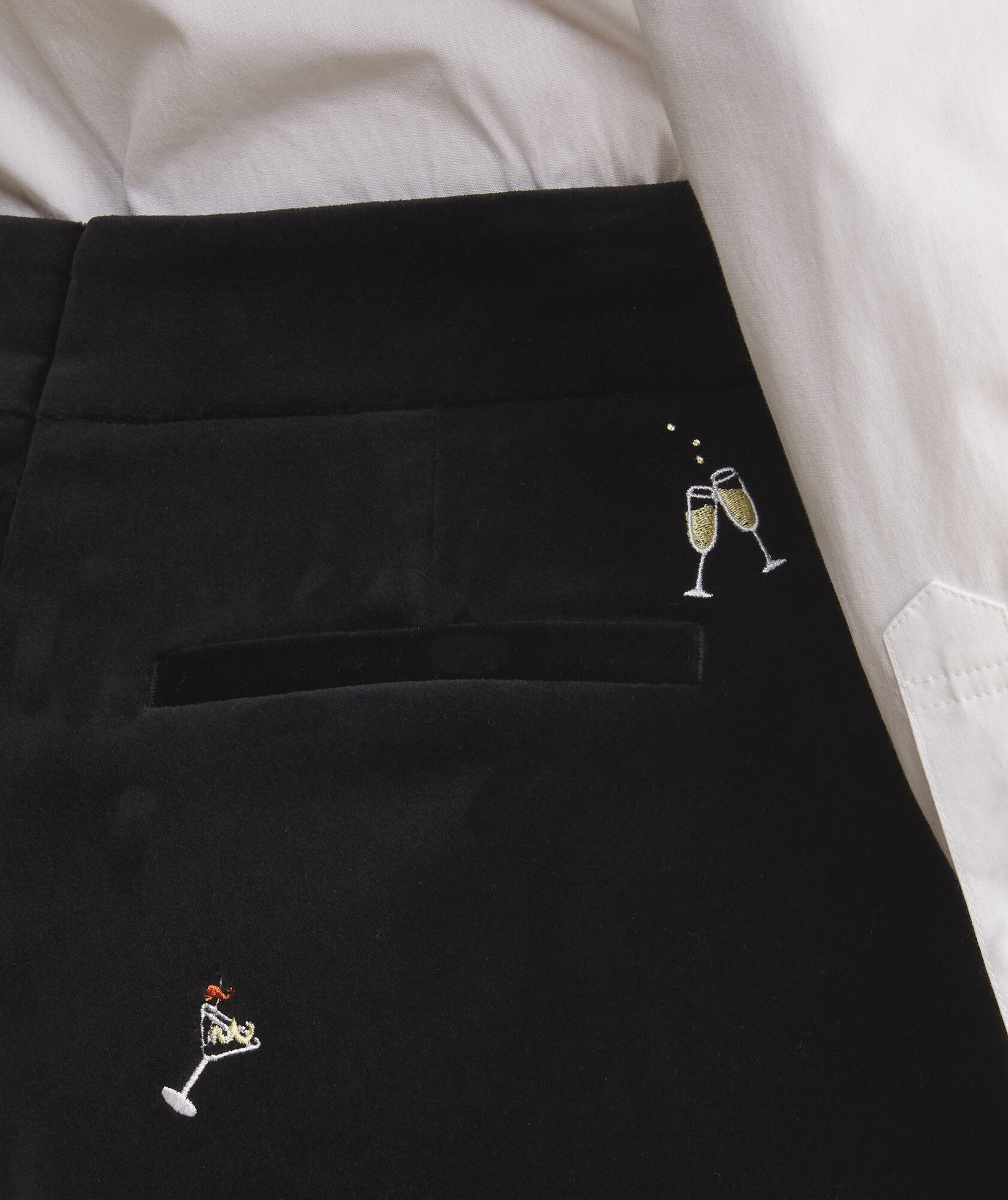 Shop Embroidered Stretch Velvet Pants at vineyard vines