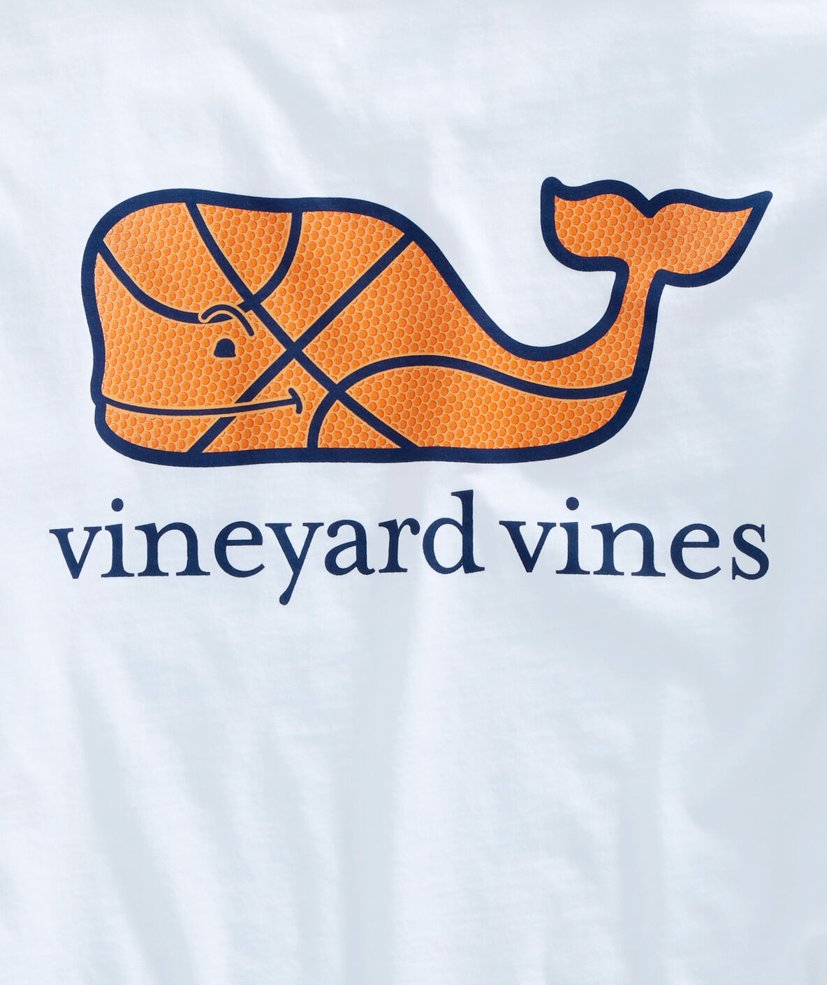 Vineyard Vines - Can you guess the VV store location?! Hint hint: zooming  in on the arrow sign post may help you out.