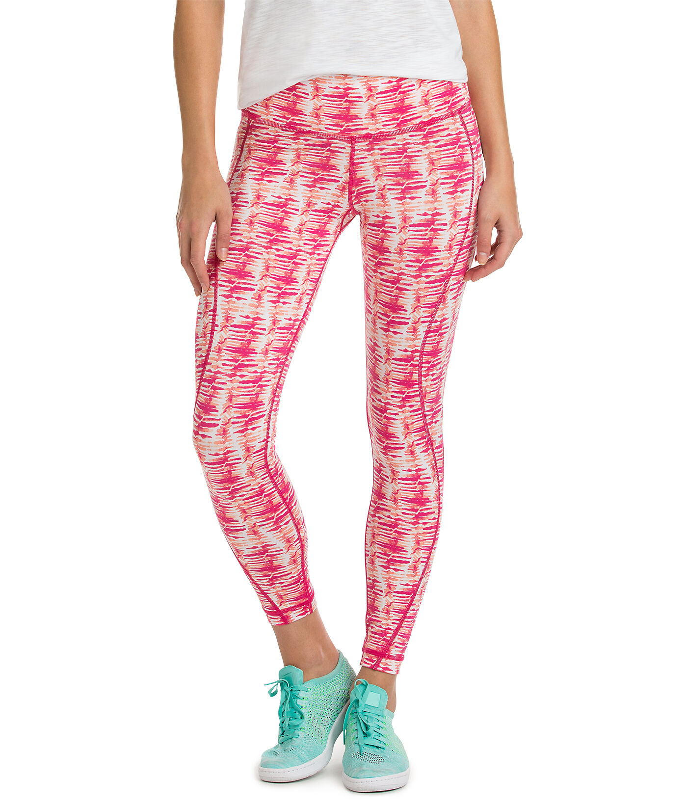 Shop Watercolor Lines Printed Performance Leggings at vineyard vines