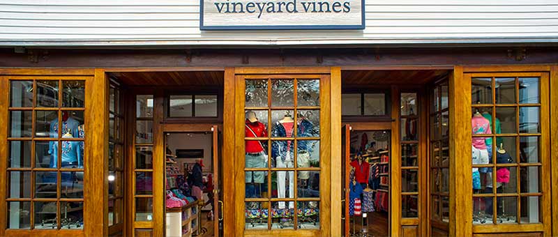 vineyard vines Vineyard Haven storefront