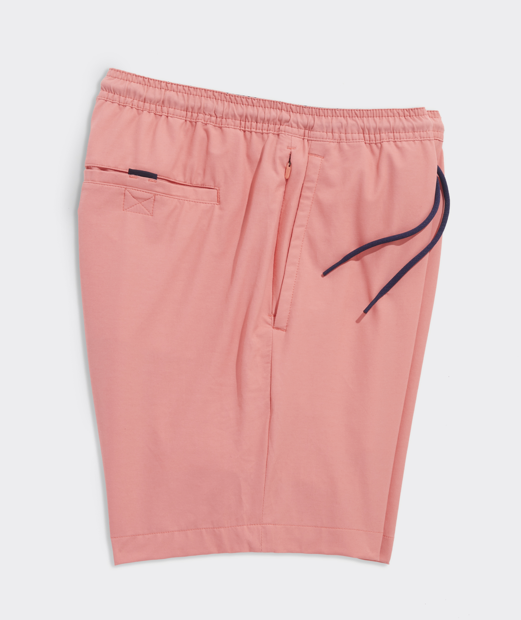 shop-7-inch-lined-hybrid-shorts-at-vineyard-vines