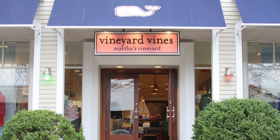 VINEYARD VINES - 5140 Avalon Boulevard, Alpharetta, Georgia