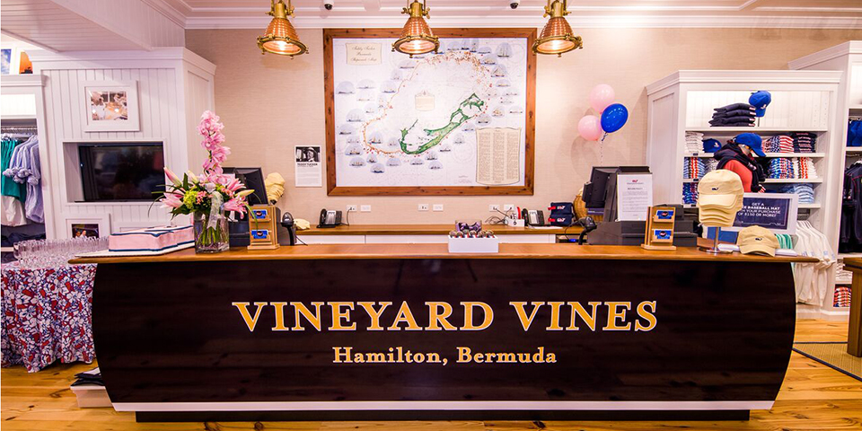 Vineyard Vines Manchester, NH - Last Updated March 2024 - Yelp